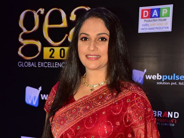 TAB 191021 Gracy Singh1-1571651063435