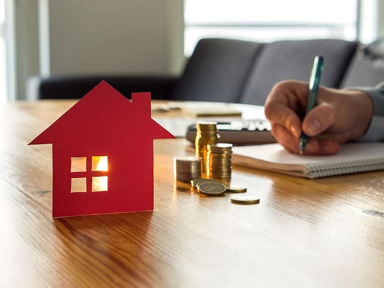 Buying property - tips lead