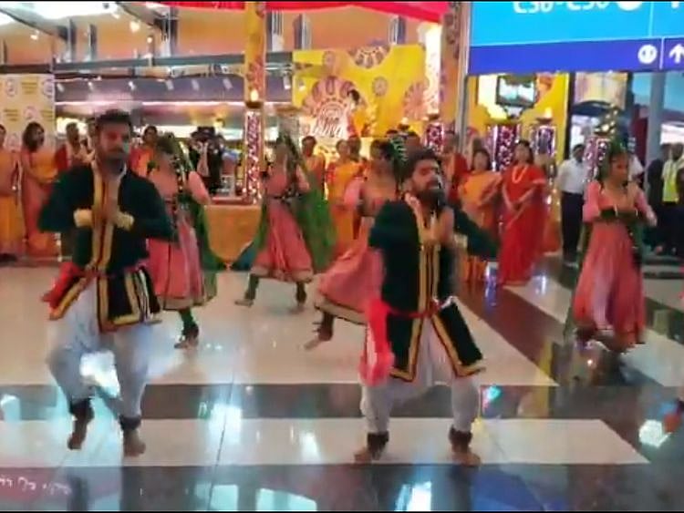Diwali kathak dance at Dubai International airport