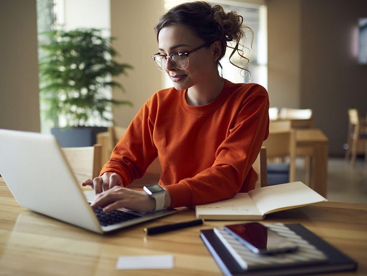 opn journalist1-1571826641882