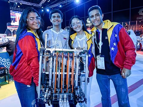 Youth battle it out in Dubai to “clean oceans” with robots