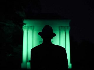 Halloween cemetery tours lure thrill-seekers in New York