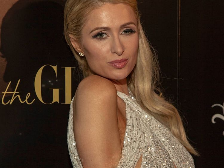 Paris Hilton-1572508533977