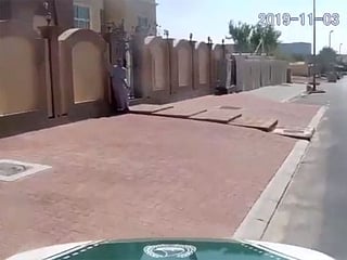 'Hello, Dubai Police?' Man calls for help to raise UAE flag