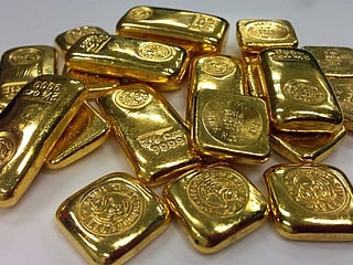 Russian caught trying to smuggle gold in her shoes