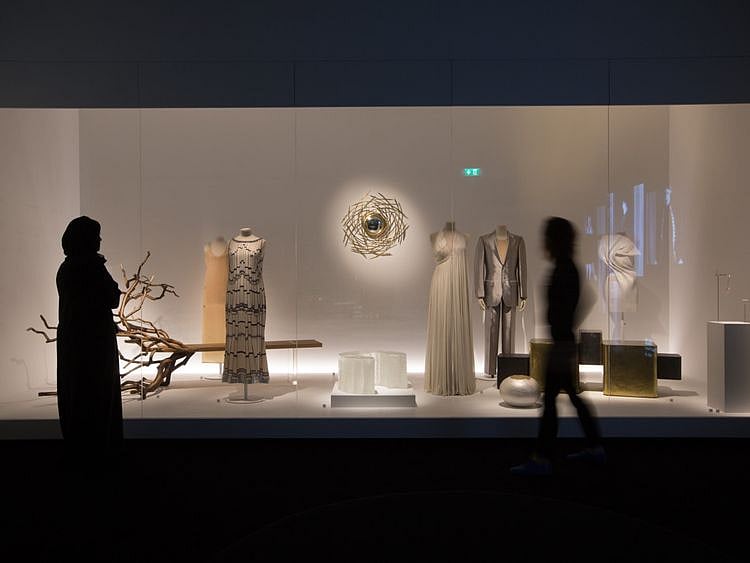 Louvre-1572930770560