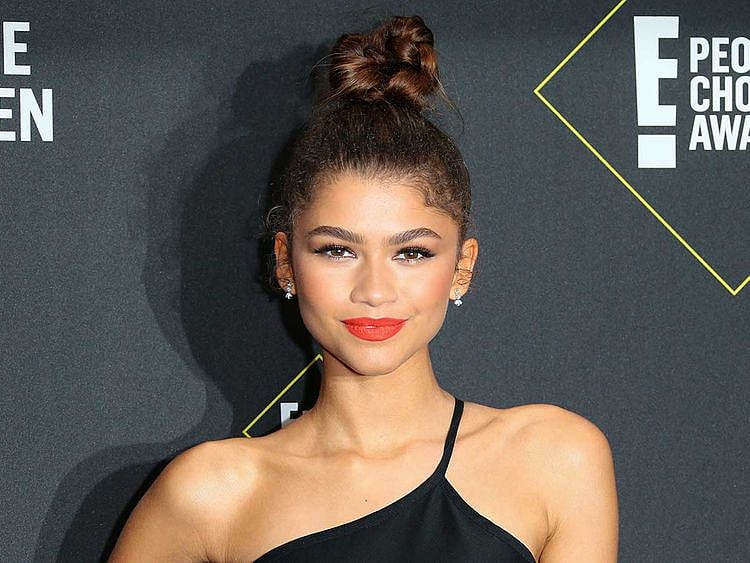 191111 zendaya