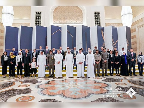 Sheikh Mohammed, in presence of Shaikh Hamdan, Shaikh Saif and Shaikh Mansour, grants the Permanent Golden Residency to a number of scientists and specialists in line with #UAE’s position as an incubator for talents and skills.