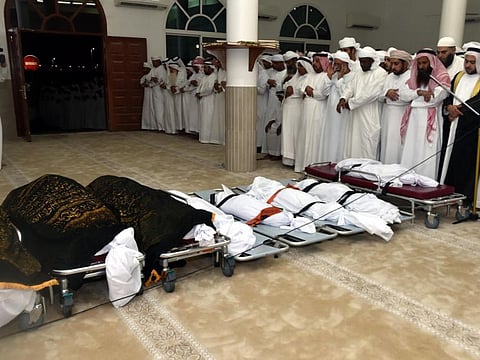 Funaral prayers at the Baniyas graveyard masjid. Photo Ahmed Kutty