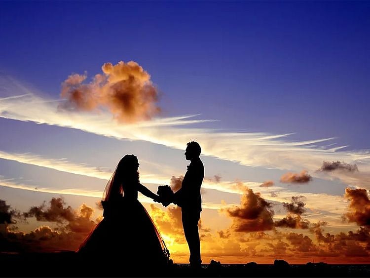 India: Groom rides chopper to marry in style in Rajasthan