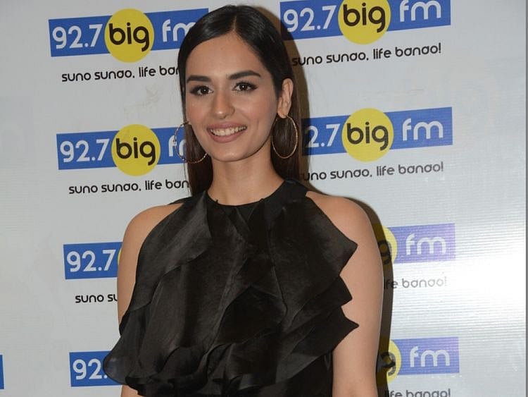 TAB 191119 Manushi Chillar-1574148238668