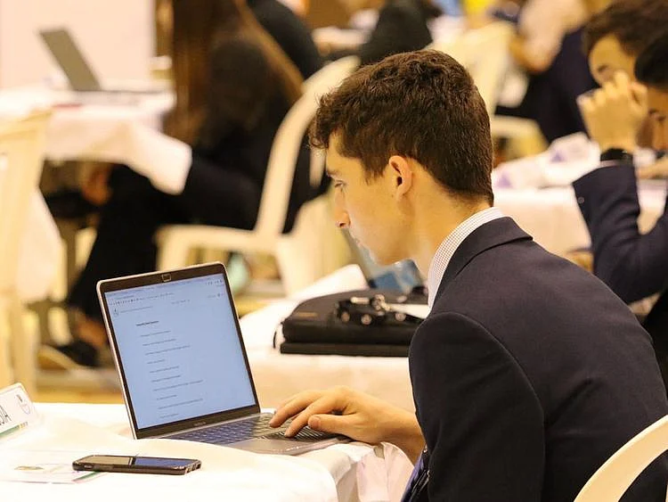 E-MUN app