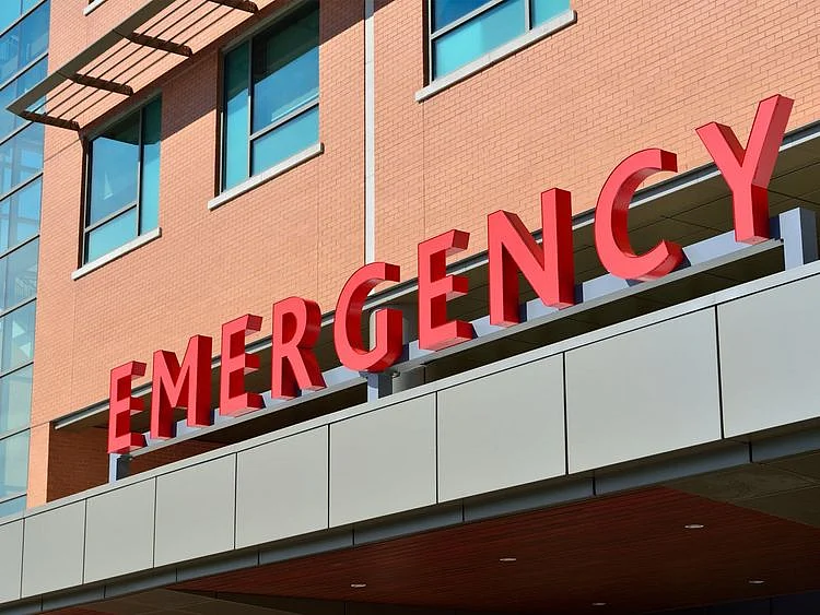 Emergency01