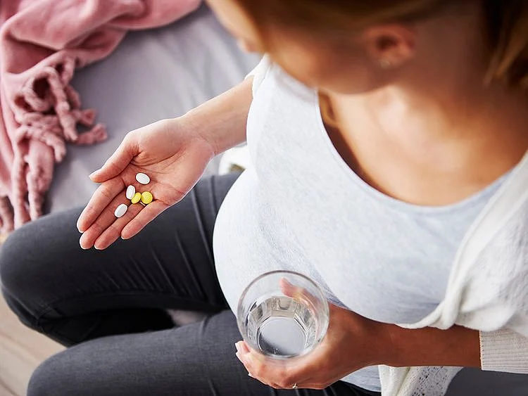Dubai Health Authority folic acid