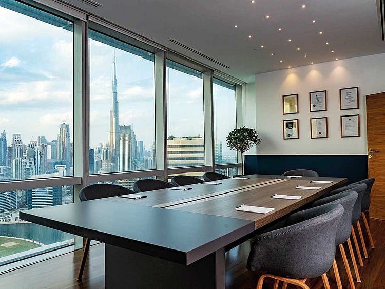 Su_191120_Immigration_RIF-ADVT_Office-big-meetingroom-(2-of-6)-(Read-Only)