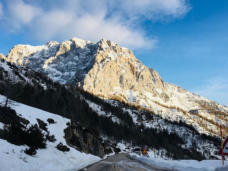 WKR 191128  travel-slovenia-1575036623425