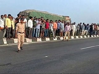 Cheer and criticism: Tweeps react to the killings of 'Hyderabad horror' rape-murder suspects