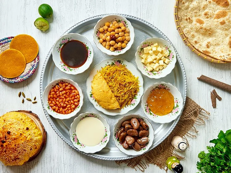 Special Emirati Breakfast Tray Arabian Tea House-1575965943712