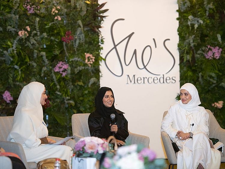 Auto Emirati women celebrated by Mercedes