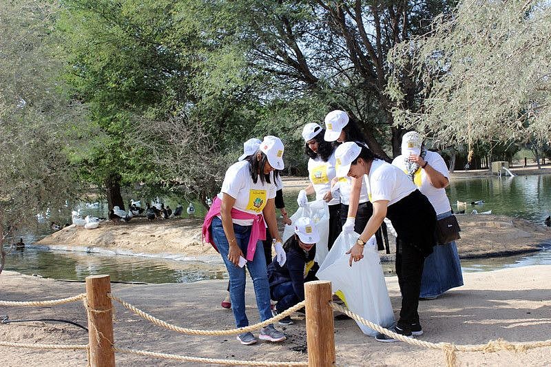 NAT 191214 CLEAN UP11-1576333961917