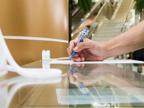 Man poses as bank customer, withdraws Dh4.9m in Dubai