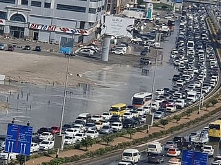 Reader asks: Will I get my salary cut for coming late to work on a rainy day in the UAE?