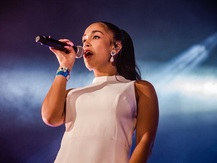Jorja Smith-1576746866139
