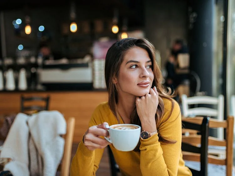 OPN 191220 drinking coffee-1576840906798