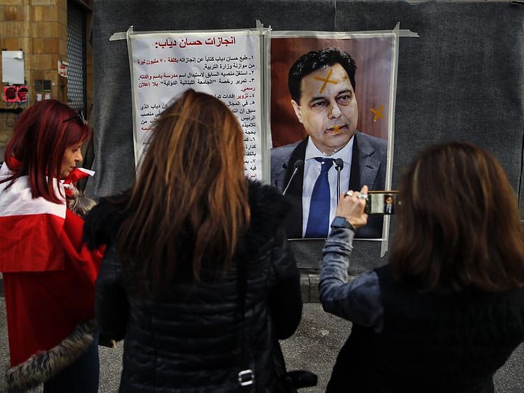 Copy of Lebanon_Protests_00811.jpg-449fc~1-1577082180092