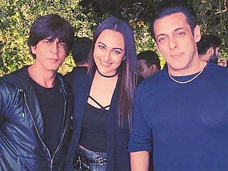 Photos: Salman Khan celebrates birthday with family and friends