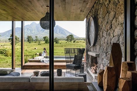 wkr 191227   SAFARI-CAMPS-ADV29-1-1577457569338