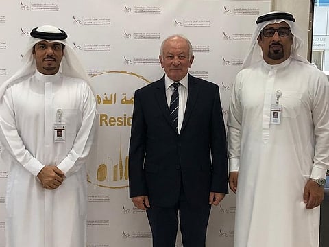 Two service professionals in Dubai granted 10-year residency visa in UAE