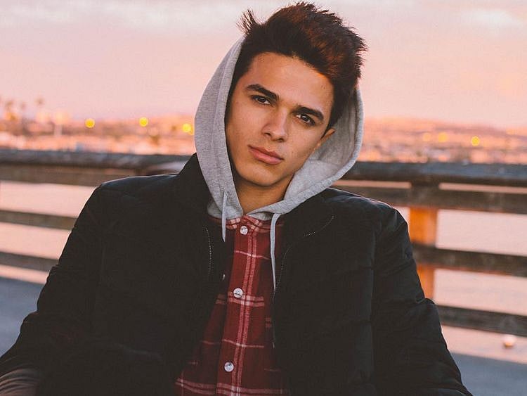 Brent Rivera-1579438531319