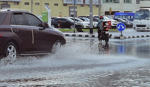 NAT 200126 RAIN1-1580039388845