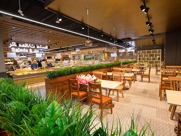 BUS LULU Interior Festival Plaza55-1580289356104