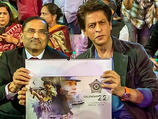 Shah Rukh Khan, Salman Khan meet the real 'Dabanggs'