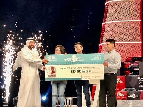 Julietta Encarnacion, a 46-year old Filipina Account Manager based in Dubai struck luck at the 25th edition of the Dubai Shopping Festival (DSF). 