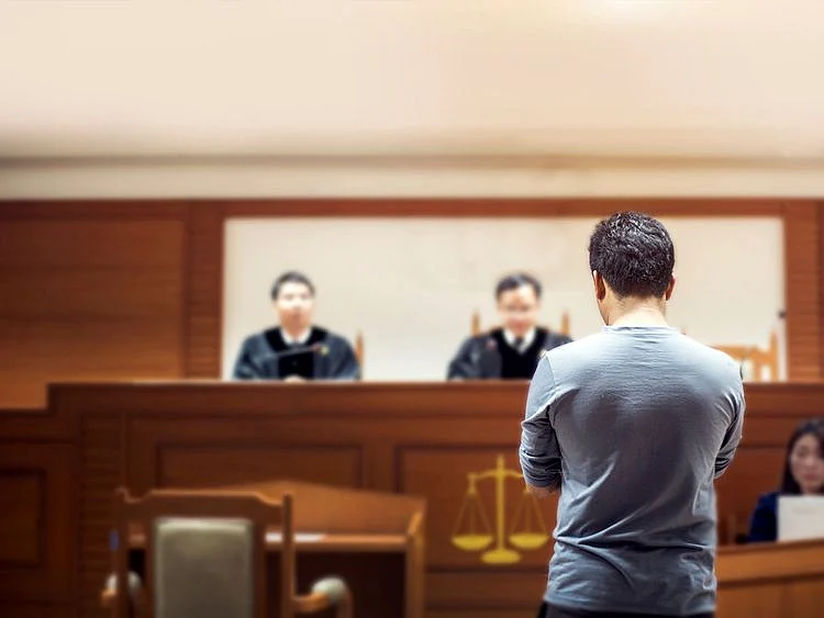 How to file a civil case in the UAE