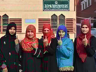 New Delhi state polls: 14.7 million casting votes
