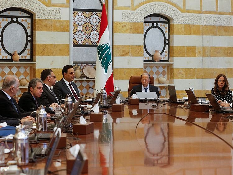 20200209_lebanon_cabinet
