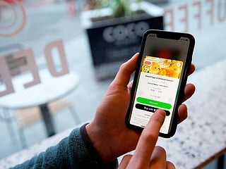 Food-share apps seeking to help environment at discount