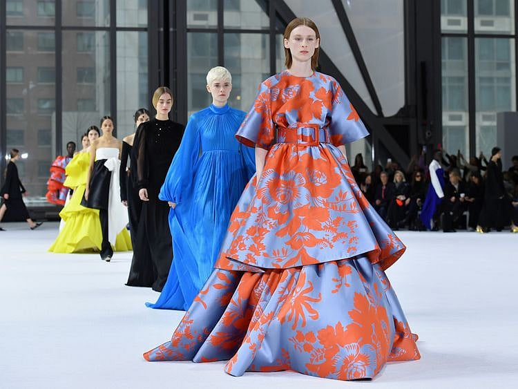 Carolina Herrera 6-1581401761389