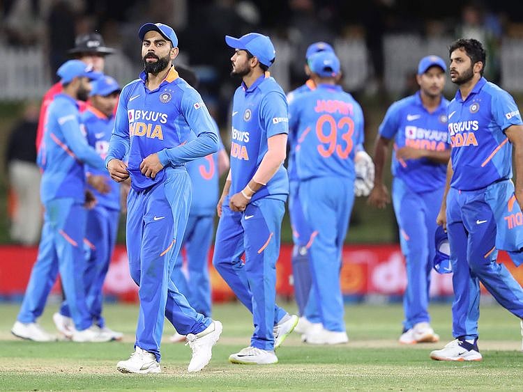 By K.R.Nayar Chief Cricket Writer  Dubai: Former Indian allrounder Robin Singh has been appointed as the new coach of the UAE national cricket team, according to the Emirates Cricket Board.   The 56-year-old cricketer, who had represented India in one Test and 136 ODIs between 1989 and 2001, had grown into an accomplished coach  And had conducted his coaching clinics in Dubai.  He had been associated with the Indian Premier League's highly successful Mumbai Indians, Caribbean Premier League's Barbados Tridents since 2013 and T10 franchises in the T10 league here.  More to follow… 