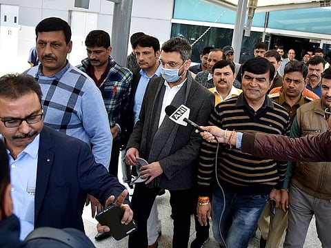 Sanjeev Chawla, who was allegedly involved in a match-fixing racket that was busted by the Delhi Police in the year 2000, has been extradited from London and has been brought to  Delhi on Thursday. 