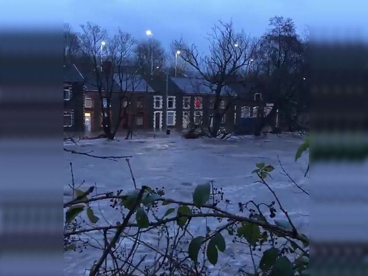 Storm dennis