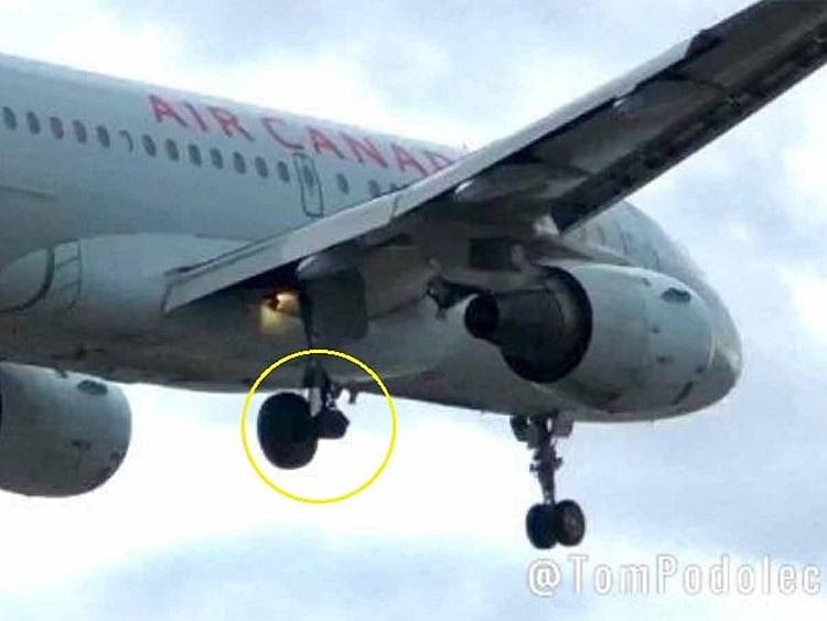 Photo on social media showing the missing wheel of the Air Canada flight. 