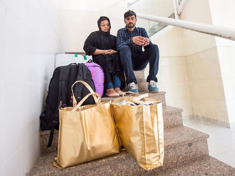 NAT 200212 HOMELESS COUPLE -7-1582354280463