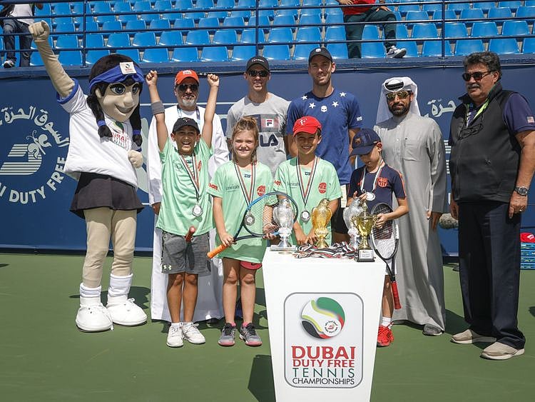 MAIN PHOTO ATP doubles players, John Peers and Michael Venus were special guests at the clinic and even had a practice session with the budding tennis stars and gave them some invaluable advice and top tips for the future-1582635336083