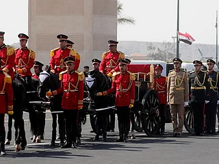 In pictures: Egypt holds full-honors military funeral for Mubarak
