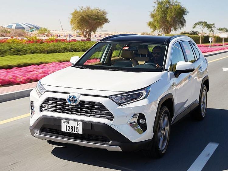 Auto RAV4 
